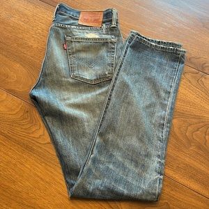 Men’s size 32, 511 Levi jeans, slim fit, distressed look